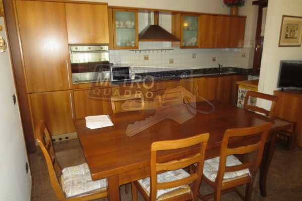 cucina  - UNIFAM. AUTONOMA THIENE (VI) EST 